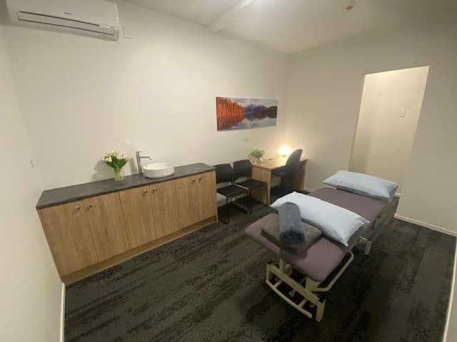 Osteopath